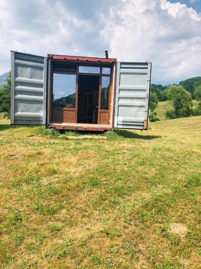 Hotel La Container Curtea de Argeş Exteriér fotografie